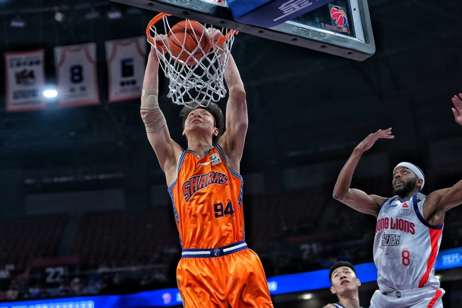 上海久事男篮王旭